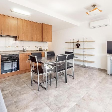 Cozy Apartment In Moncofa With Kitchenette Moncófar Exterior foto